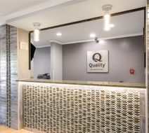 Quality Inn & Suites Lobby