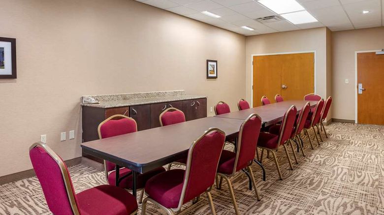 <b>Comfort Inn Louisville Southwest Meeting</b>. Images powered by <a href="https://iceportal.shijigroup.com/" title="IcePortal" target="_blank">IcePortal</a>.