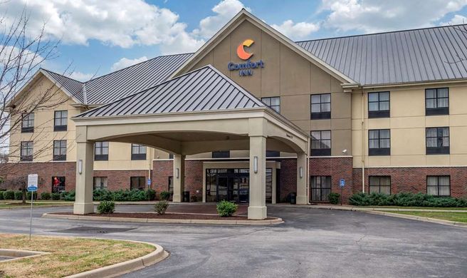 Comfort Inn Louisville Southwest Exterior