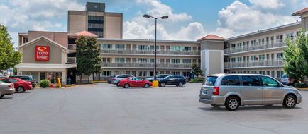 Econo Lodge Louisville Downtown Exterior