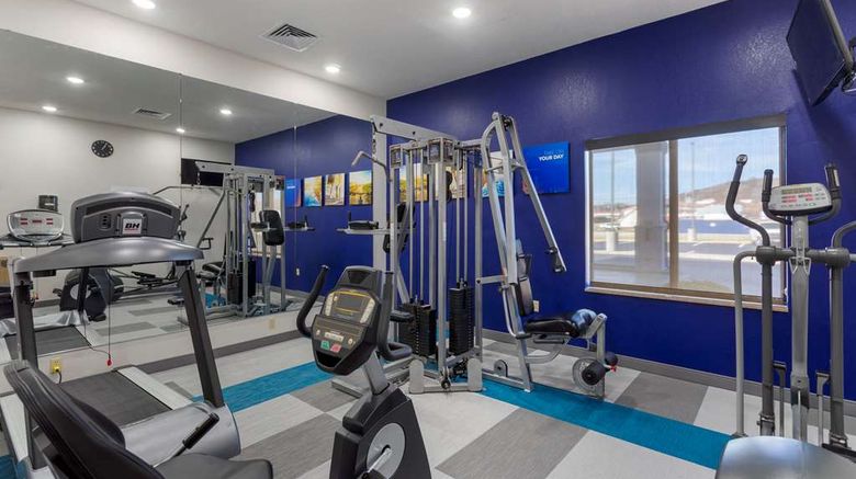 <b>Comfort Inn and Suites Cave City Health</b>. Images powered by <a href="https://iceportal.shijigroup.com/" title="IcePortal" target="_blank">IcePortal</a>.