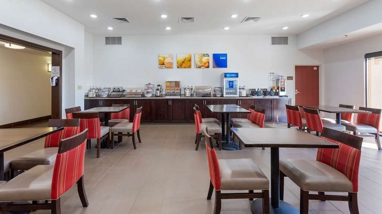 <b>Comfort Inn and Suites Cave City Restaurant</b>. Images powered by <a href="https://iceportal.shijigroup.com/" title="IcePortal" target="_blank">IcePortal</a>.