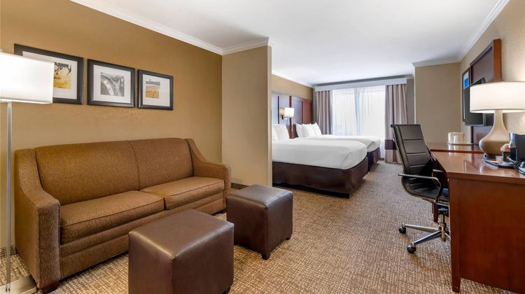 Comfort Suites Elizabethtown Suite