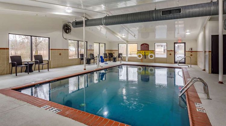 Comfort Inn Pool