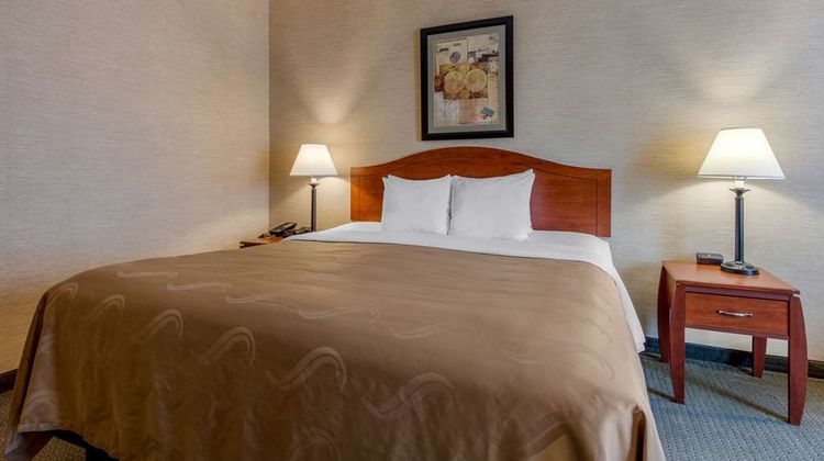 Quality Inn & Suites Benton Draffenville Room