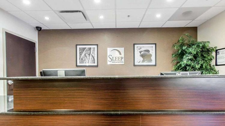 Sleep Inn and Suites Middlesboro Lobby