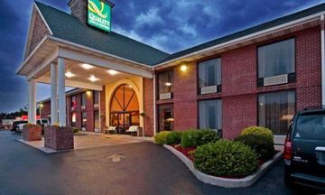 Quality Inn and Suites Somerset Downtown