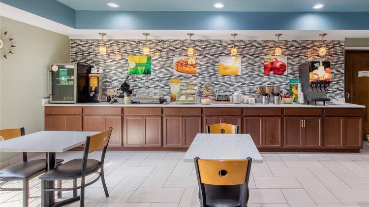 Quality Inn Cadiz Restaurant