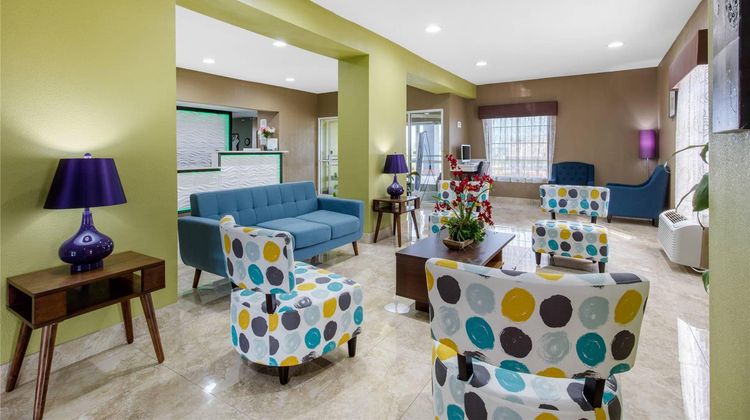 Quality Inn Cadiz Lobby
