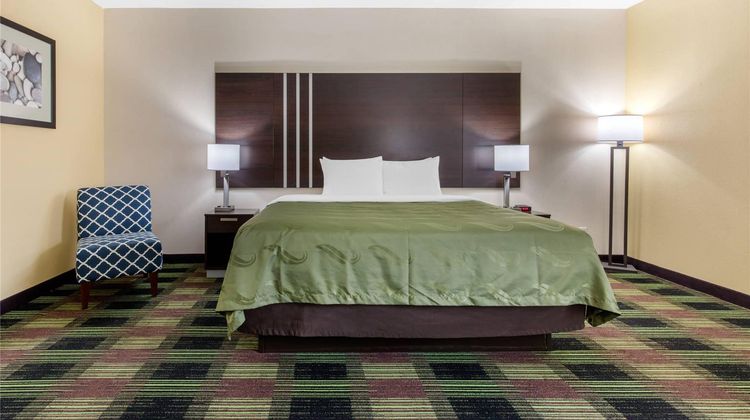 Quality Inn Cadiz Suite