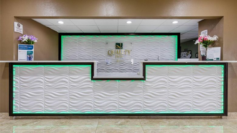 <b>Quality Inn Cadiz Lobby</b>. Images powered by <a href="https://iceportal.shijigroup.com/" title="IcePortal" target="_blank">IcePortal</a>.