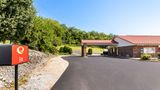 <b>Econo Lodge Russellville Exterior</b>. Images powered by <a href="https://iceportal.shijigroup.com/" title="IcePortal" target="_blank">IcePortal</a>.