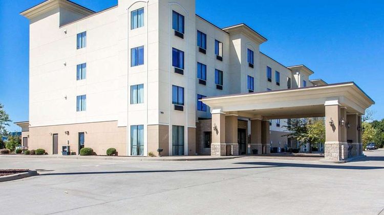 Comfort Inn & Suites Exterior