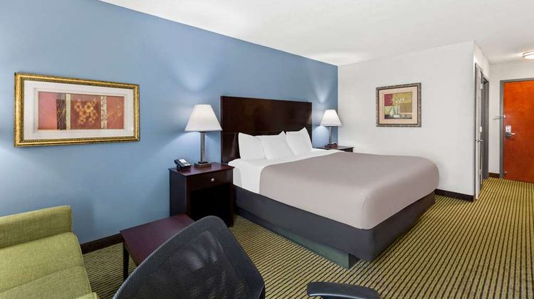 Quality Inn Dry Ridge Room