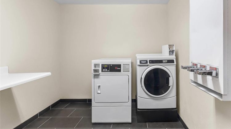 Sleep Inn and Suites Fort Campbell Other