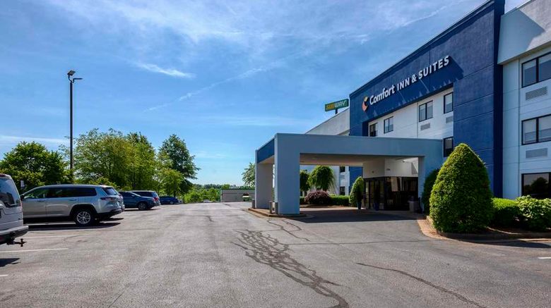 <b>Comfort Inn Shepherdsville - Louisville Exterior</b>. Images powered by <a href="https://iceportal.shijigroup.com/" title="IcePortal" target="_blank">IcePortal</a>.