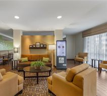 Sleep Inn & Suites Columbia Lobby