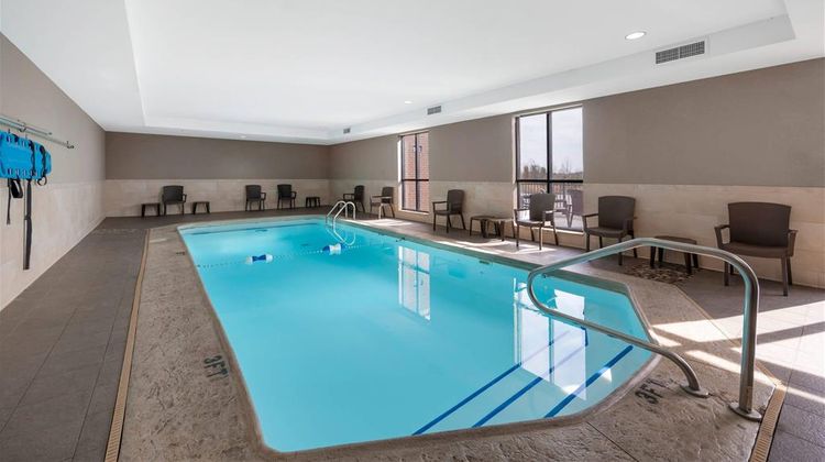 Sleep Inn & Suites Columbia Pool