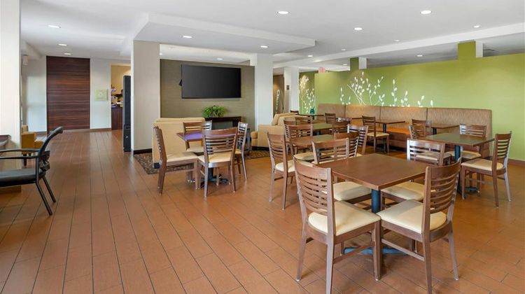 Sleep Inn & Suites Columbia Restaurant