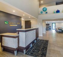 Quality Inn Danville Lobby