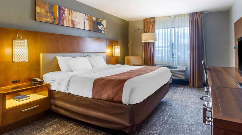 <b>Quality Inn Danville Room</b>. Images powered by <a href="https://iceportal.shijigroup.com/" title="IcePortal" target="_blank">IcePortal</a>.