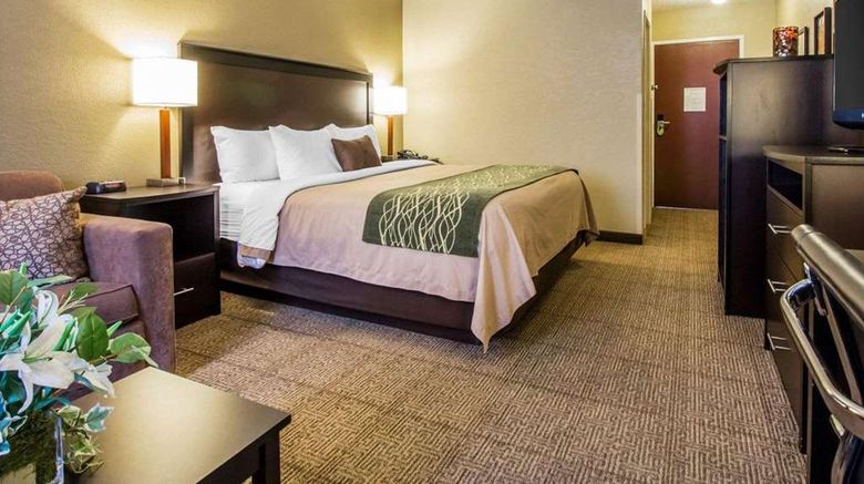 <b>Quality Inn Harlan Room</b>. Images powered by <a href="https://iceportal.shijigroup.com/" title="IcePortal" target="_blank">IcePortal</a>.