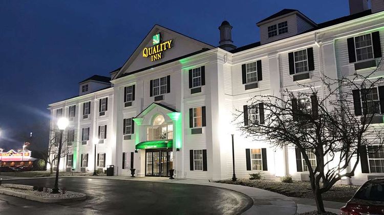 Quality Inn Exterior