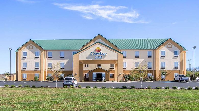 <b>Comfort Inn Exterior</b>. Images powered by <a href="https://iceportal.shijigroup.com/" title="IcePortal" target="_blank">IcePortal</a>.