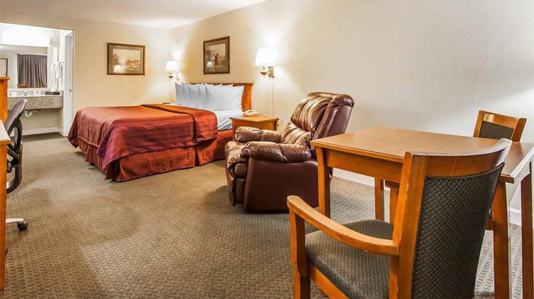 Quality Inn Maysville Room