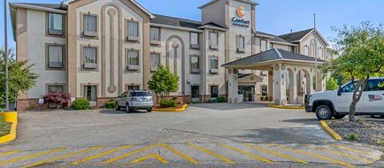 Comfort Inn and Suites La Grange Exterior
