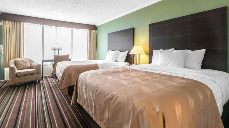 <b>Quality Inn & Suites Horse Cave Room</b>. Images powered by <a href="https://iceportal.shijigroup.com/" title="IcePortal" target="_blank">IcePortal</a>.