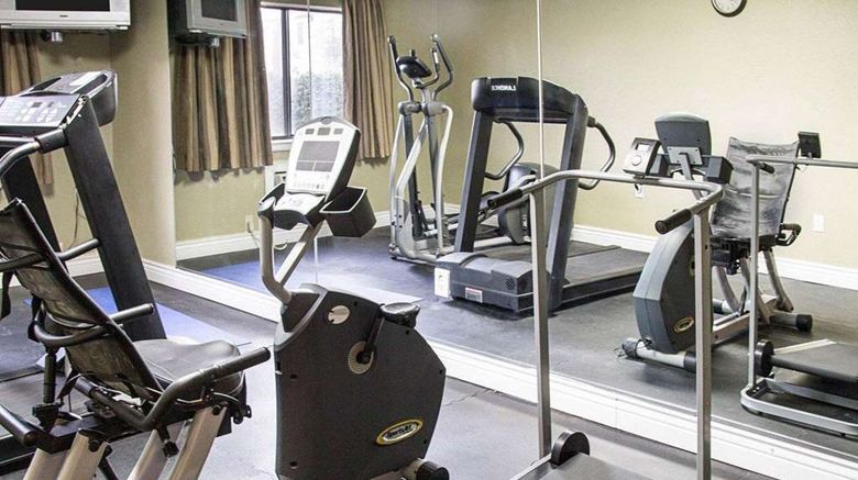 <b>Rodeway Inn Florence Health</b>. Images powered by <a href="https://iceportal.shijigroup.com/" title="IcePortal" target="_blank">IcePortal</a>.