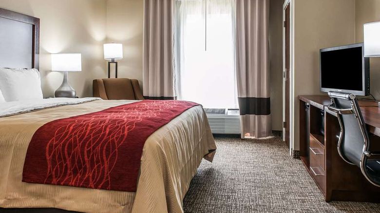 <b>Comfort Inn & Suites at Mount Sterling Room</b>. Images powered by <a href="https://iceportal.shijigroup.com/" title="IcePortal" target="_blank">IcePortal</a>.