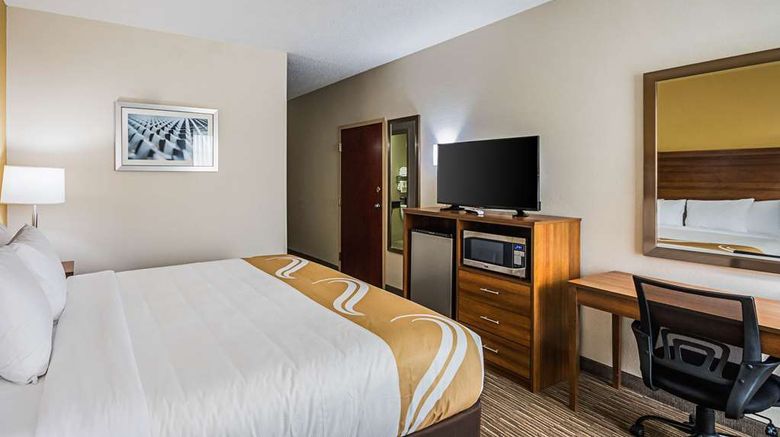 <b>Quality Inn Berea Lodge Room</b>. Images powered by <a href="https://iceportal.shijigroup.com/" title="IcePortal" target="_blank">IcePortal</a>.