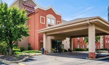 Comfort Suites