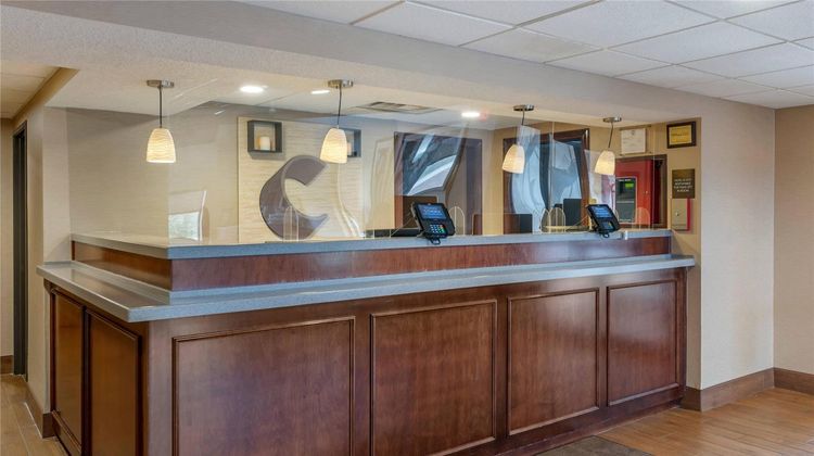 Comfort Inn Lobby