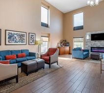 Comfort Inn Lobby