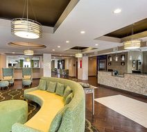 Comfort Suites Gonzales Lobby