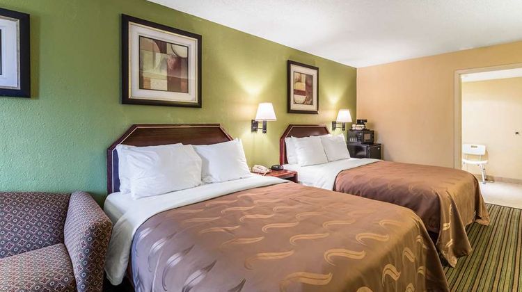 Quality Inn of Alexandria Suite