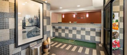 Quality Inn Natchitoches Lobby