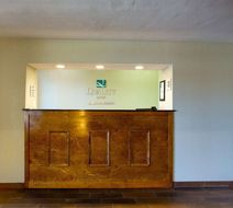 Quality Inn Hammond Lobby