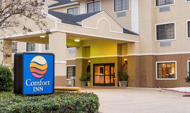 Comfort Inn Exterior