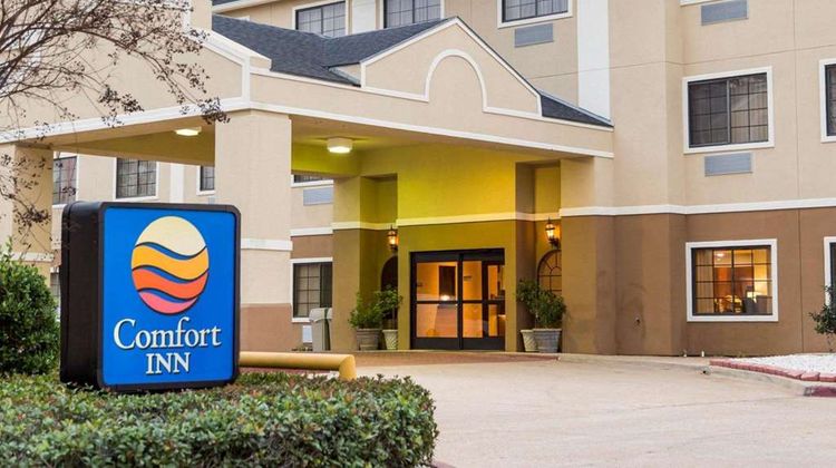 Comfort Inn Exterior