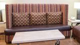 <b>Comfort Inn Lobby</b>. Images powered by <a href="https://iceportal.shijigroup.com/" title="IcePortal" target="_blank">IcePortal</a>.