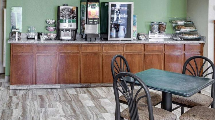 Quality Suites Baton Rouge Restaurant