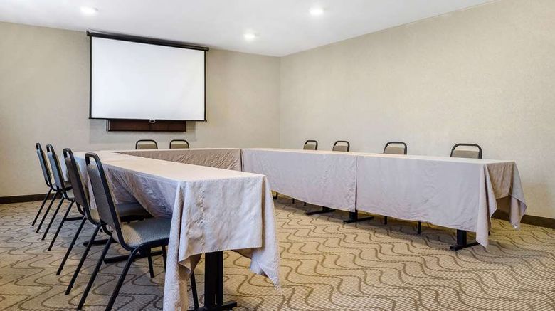 <b>Quality Inn Ruston Meeting</b>. Images powered by <a href="https://iceportal.shijigroup.com/" title="IcePortal" target="_blank">IcePortal</a>.