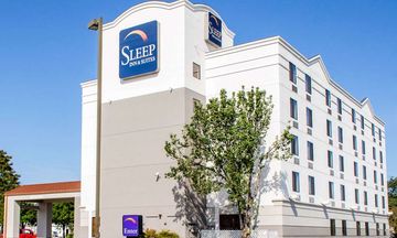 Sleep Inn & Suites