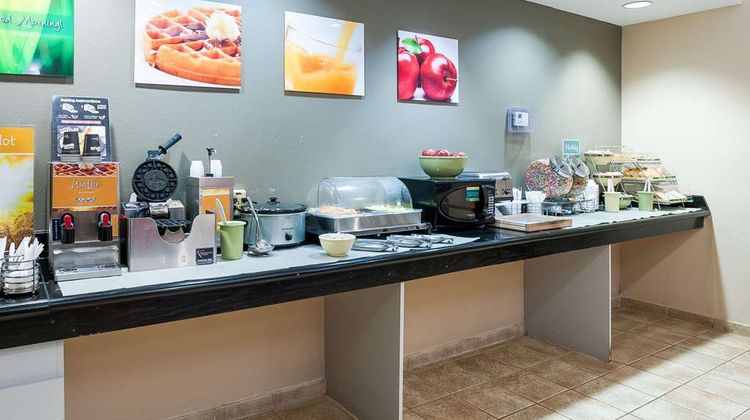 Quality Inn & Suites Lake Charles Restaurant