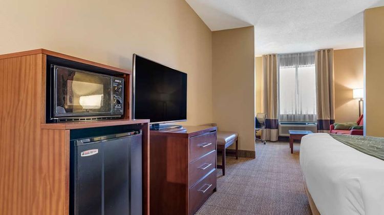 Comfort Inn Amite City Suite