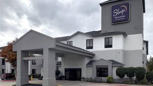 Sleep Inn & Suites